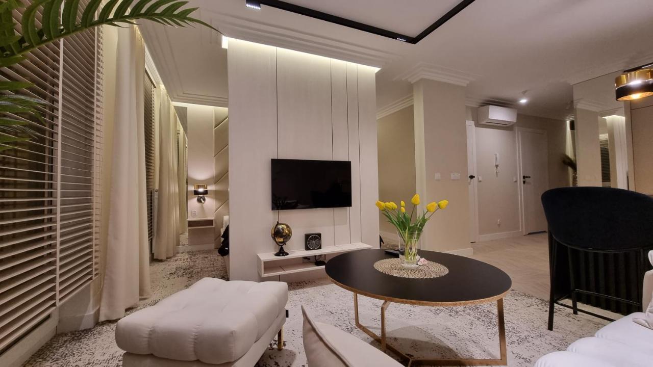 Apartament Bulwary ออชเวียนชิม ภายนอก รูปภาพ