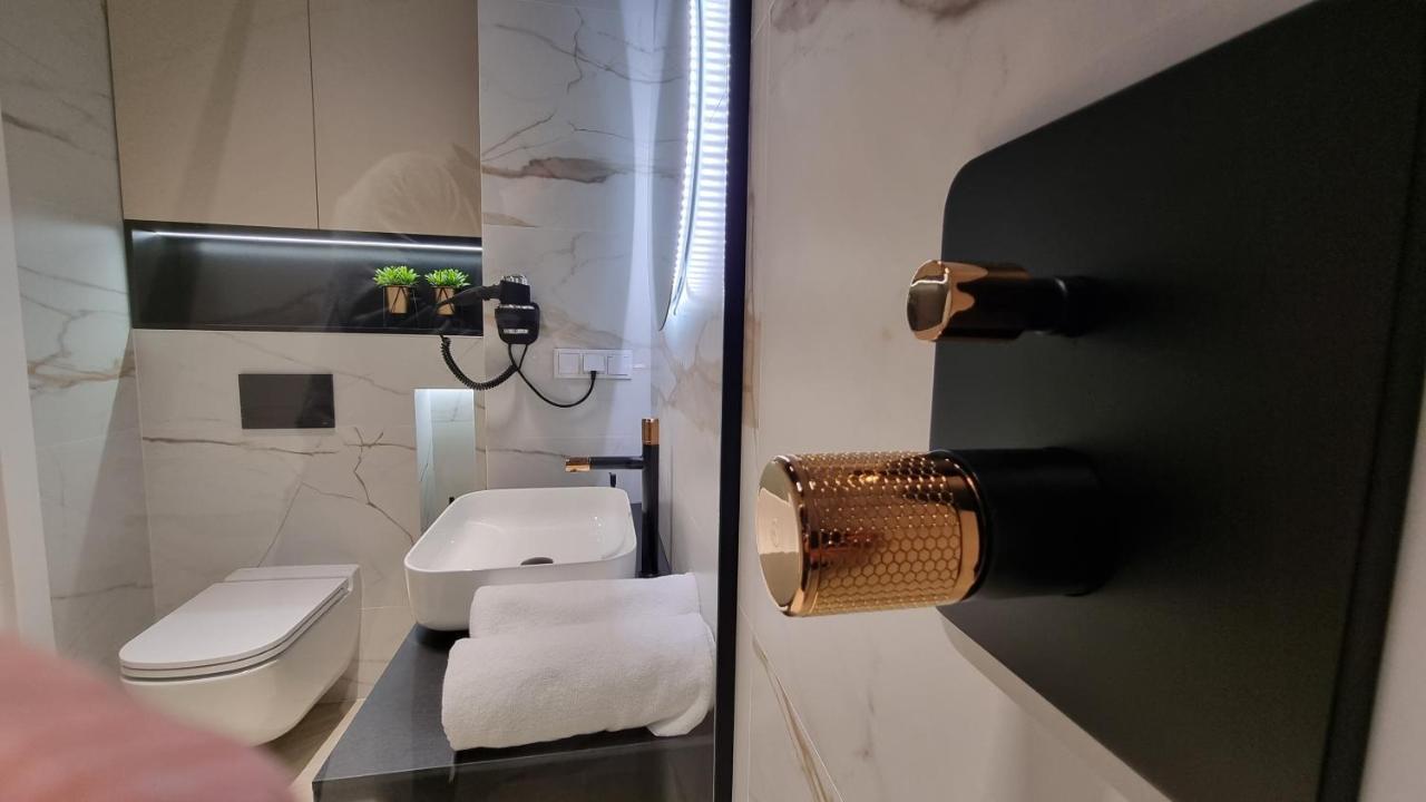 Apartament Bulwary ออชเวียนชิม ภายนอก รูปภาพ